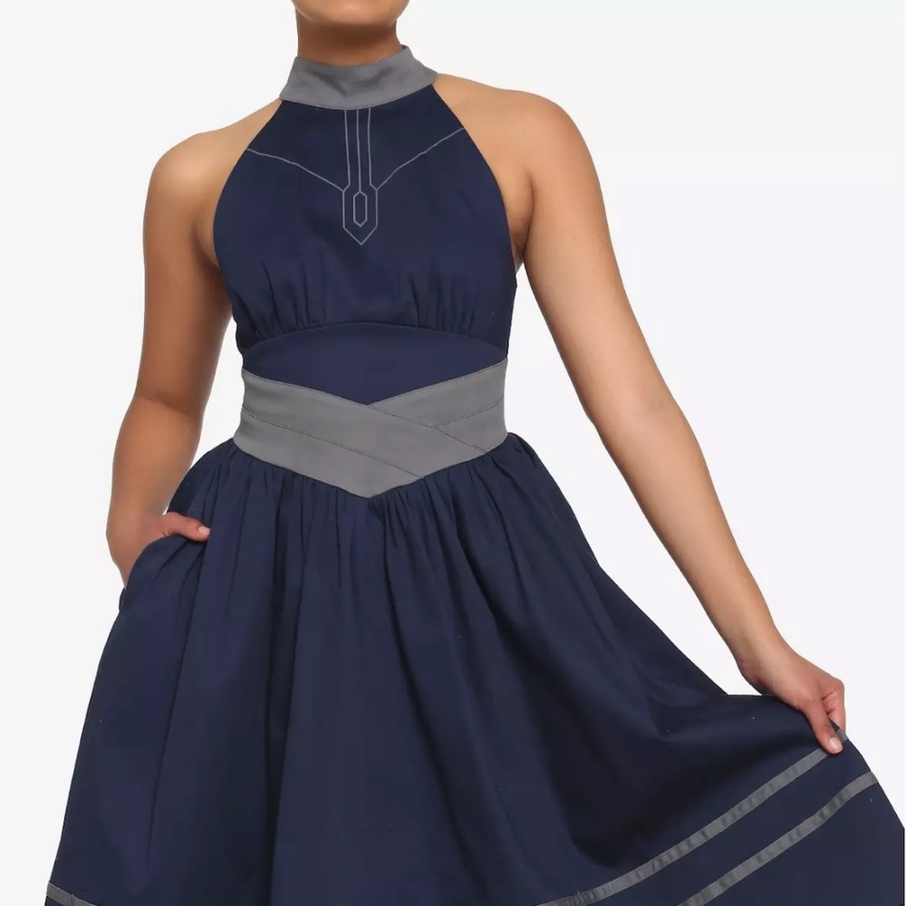 Her Universe Star Wars Ahsoka Tano Halter Dress Plus Size - Picture 7 of 8